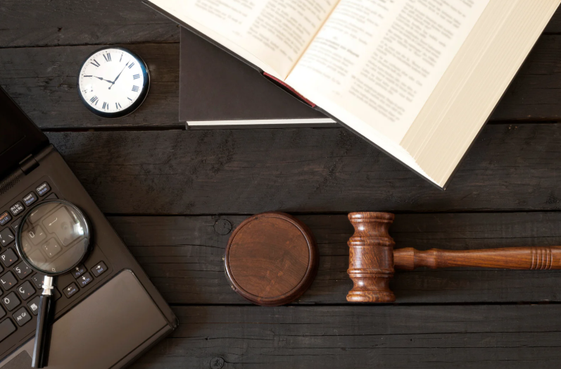 Legal Compliance & Corporate Governance